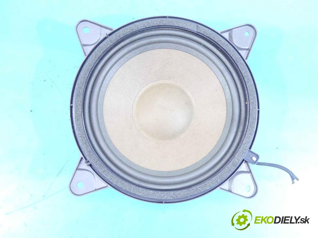 Lexus GS III 2005-2012 4.3 V8 283KM automatic 208 kW 4293 cm3 4- Subwoofer: 86160-0WC40 (Audio zariadenia)