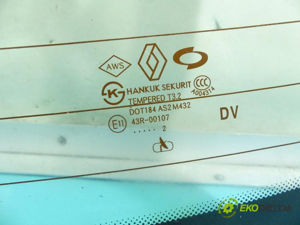 Renault Latitude 2.0 dci 173KM automatic 127 kW 1995 cm3 4- sklo zadní  (Okna zadní)