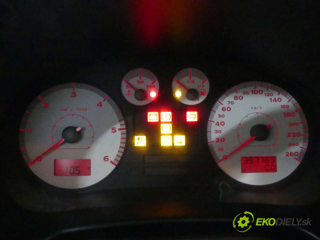 Seat Leon I 1999-2005 1.9 tdi 150 hp manual 110 kW 1896 cm3 5- Přístrojová deska W01M0920822E (Přístrojové desky, displeje)