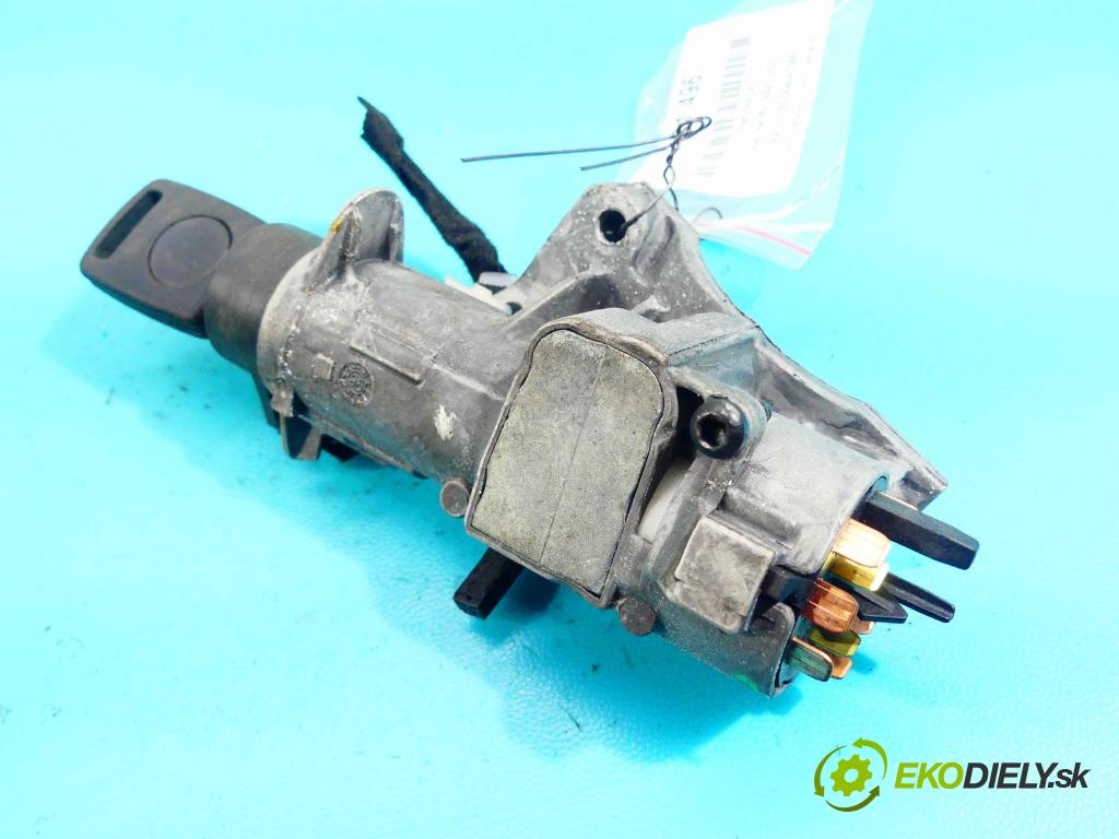 Audi A4 B5 1994-2001 1.8 20v 125 hp manual 92 kW 1781 cm3 5- spínací ...