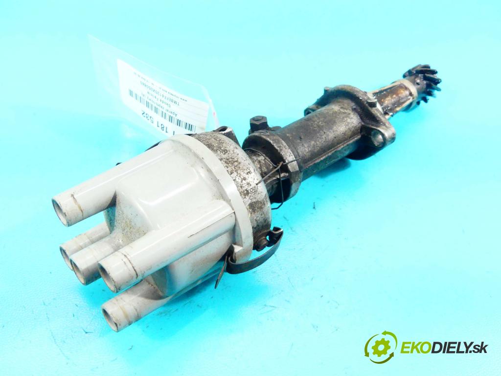 Skoda Felicia 1.3 54 HP manual 40 kW 1289 cm3 5- rozdeľovač 443213204742 (Rozdeľovače)