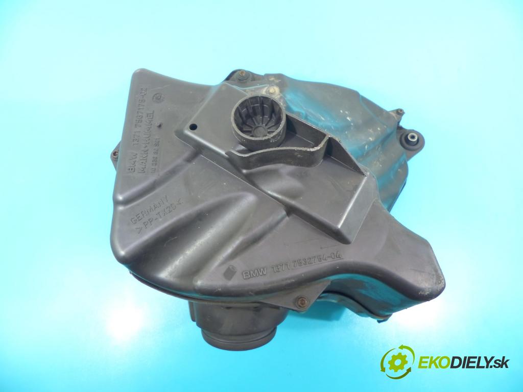 Bmw 3 E90 2005-2013 2.0b 170 HP manual 125 kW 1995 cm3 2- obal filtra vzduchu 7532754 (Obaly filtrov vzduchu)