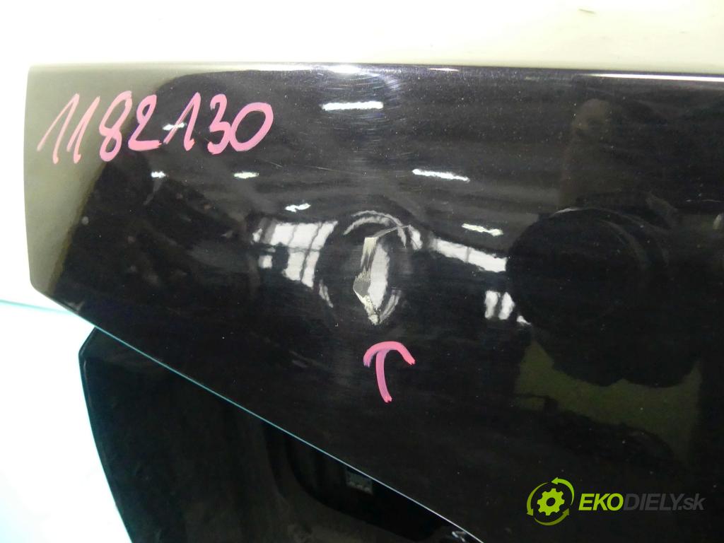 Vw Passat B7 2010-2014 2.0 tdi 140 hp manual 103 kW 1968 cm3 4- zadní kufrové dveře  (Zadní kapoty)