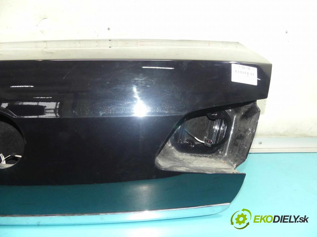 Vw Passat B7 2010-2014 2.0 tdi 140 hp manual 103 kW 1968 cm3 4- zadní kufrové dveře  (Zadní kapoty)