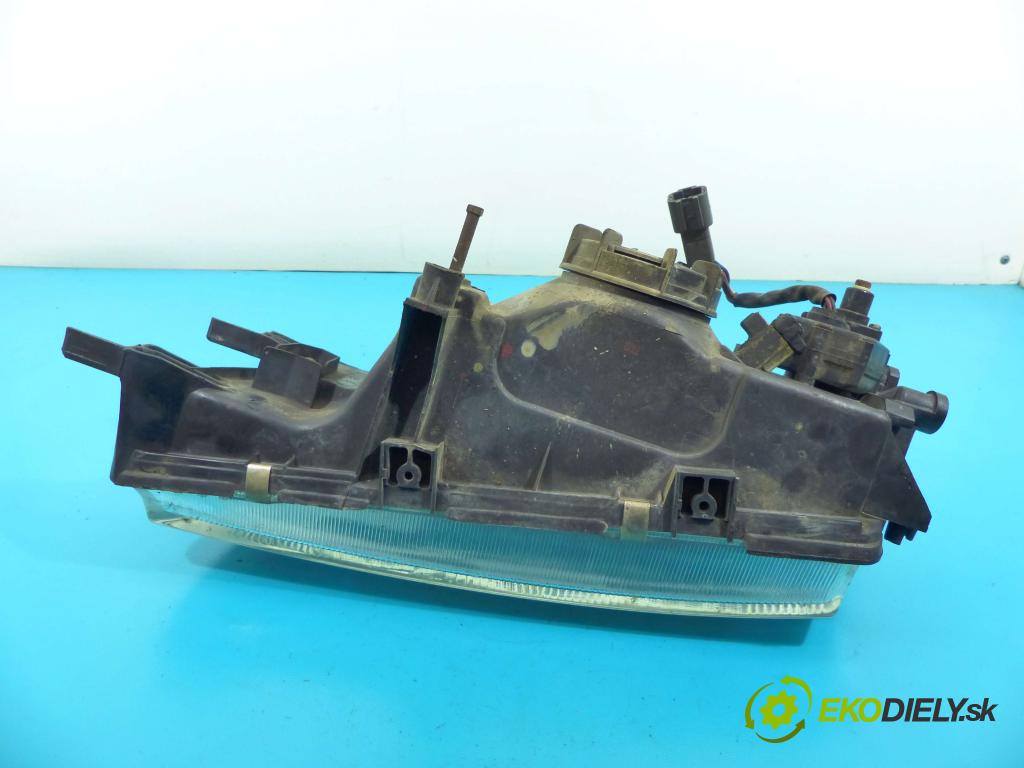 Nissan Almera N15 1995-2000 2.0d 75 HP manual 55 kW 1974 cm3 4- Reflektor: pravý  (Pravé)