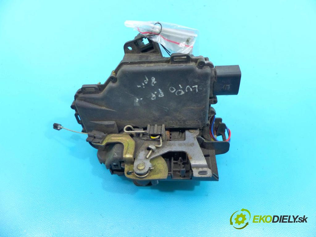 Vw Lupo 1.7 sdi 60 hp manual 44 kW 1716 cm3 3- zámek přední pravý