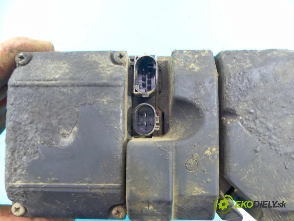 Chrysler Voyager IV 2000-2007 2.5 crdi 143 hp manual 105 kW 2499 cm3 5- Webasto 66724A (Webasto ohřívače)