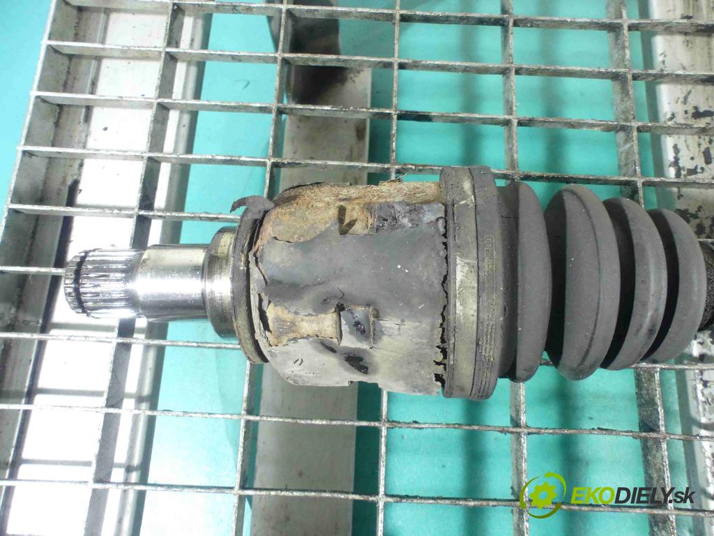 Toyota Avensis II T25 2003-2008 2.0 D4D 116 HP manual 85 kW 1995 cm3 5- poloos ľavé  (Poloosy)