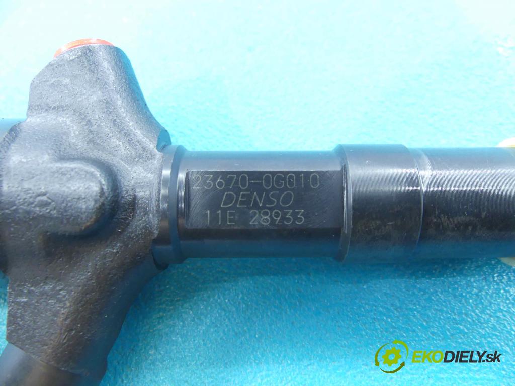 Toyota Avensis II T25 2003-2008 2.0 D4D 116 HP manual 85 kW 1995 cm3 5- vstrek 23670-0G010 (Vstrekovače)