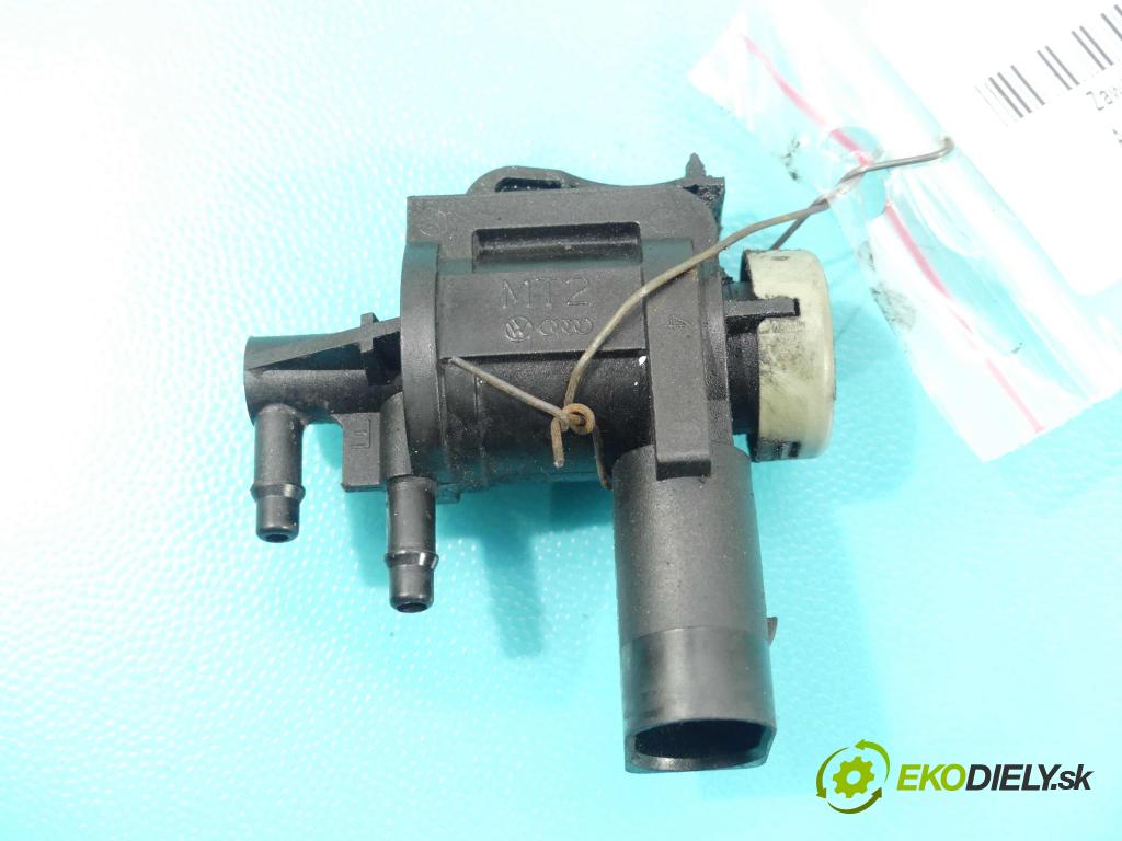 Audi A4 B8 2007-2015 2.0 tdi 143 HP manual 105 kW 1968 cm3 4- ventil podtlaku 1K0906283A (Ventily)