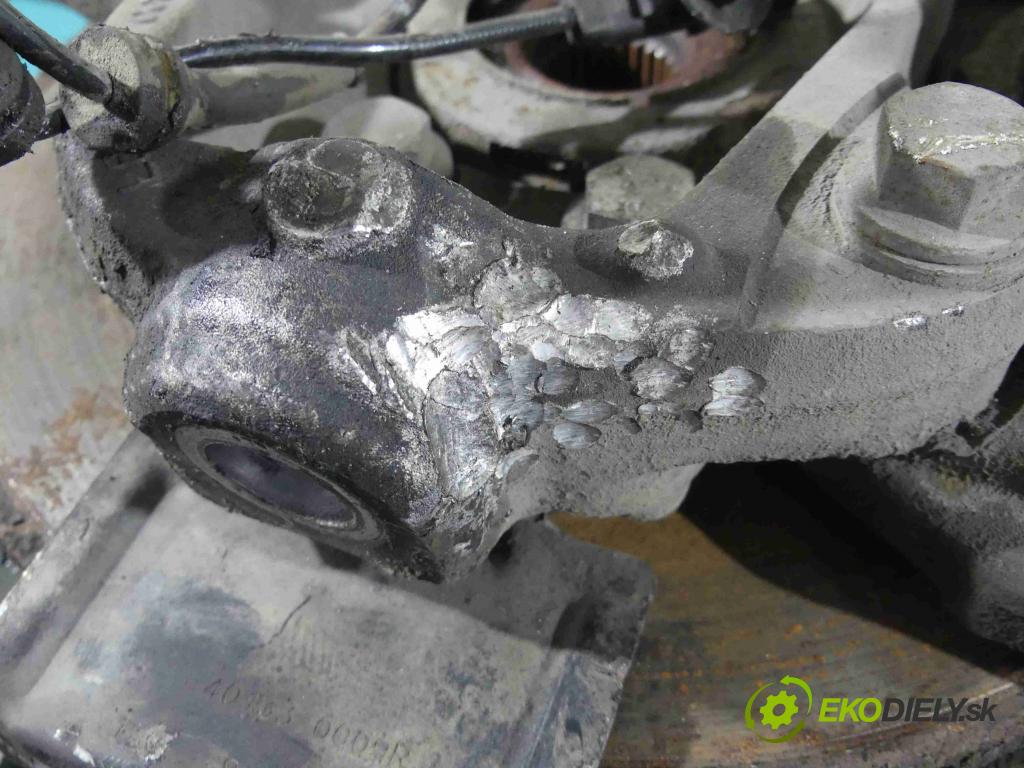 Renault Laguna III 2007-2015 2.0 16v 140 HP manual 103 kW 1997 cm3 5- náboj ľavé  (Náboje)