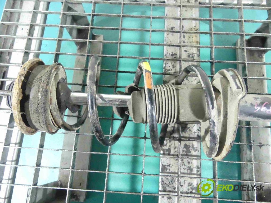Fiat Uno 0.9 39 HP manual 29 kW 899 cm3 5- pružina predné  (Ostatné)