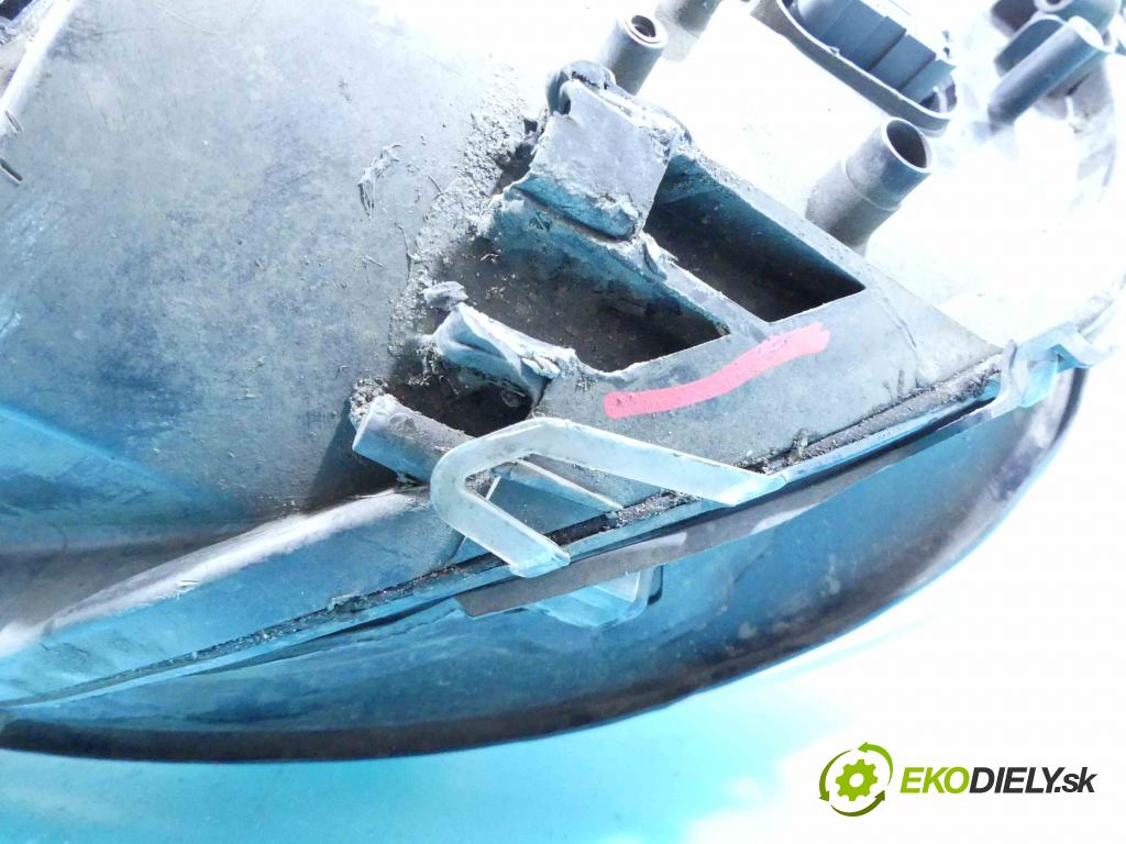 Mercedes R W251 2005-2013 3.0 CDI 224hp automatic 165 kW 2987 cm3 5- Reflektor: pravý  (Pravé)