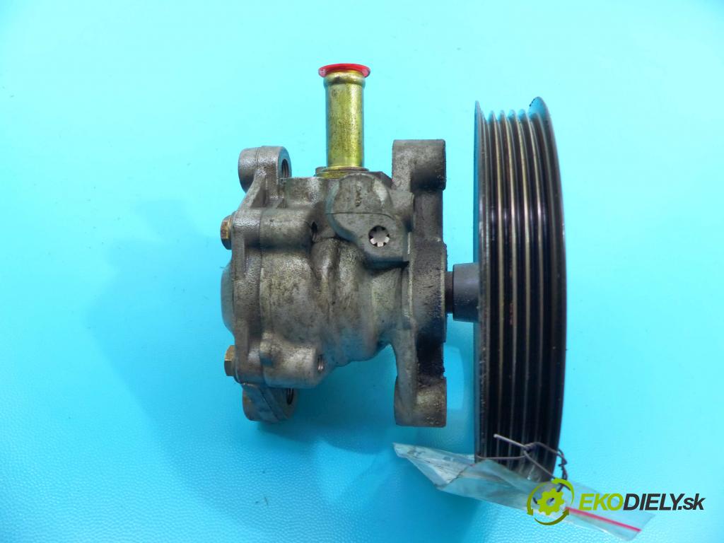 Mitsubishi Carisma 1.6 16v 101 HP manual 74 kW 1597 cm3 4- čerpadlo posilovač  (Servočerpadlá, pumpy riadenia)