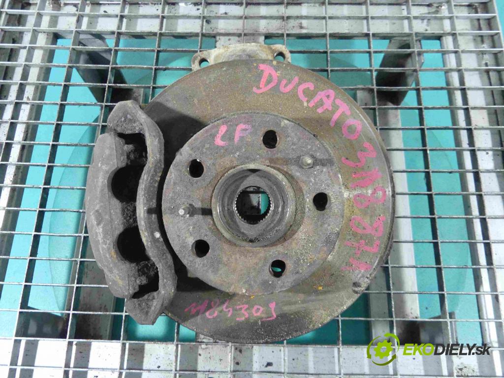 Fiat Ducato II 1994-2006 2.4d 84KM manual 62 kW 2445 cm3 5- náboj ľavé  (Náboje)