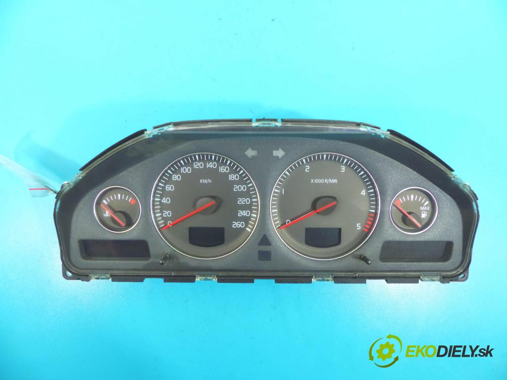 Volvo V70 II 1999-2007 2.4 D5 163 HP automatic 120 kW 2401 cm3 5- prístrojovka/ budíky D5244T (Prístrojové dosky, displeje)