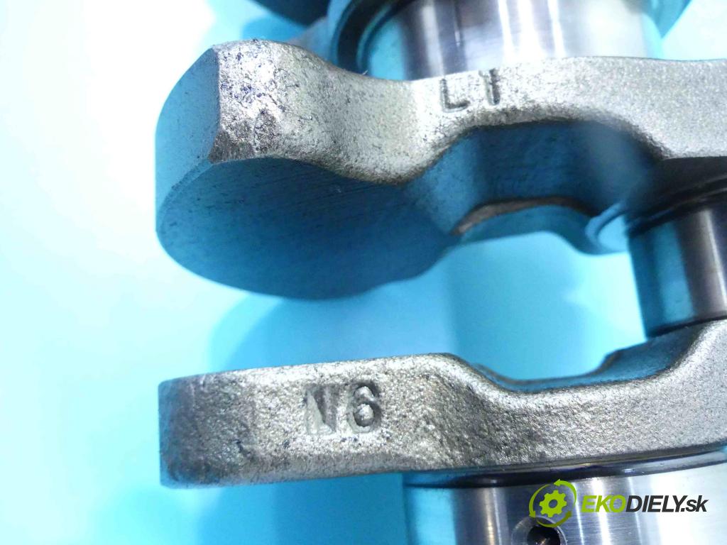 Volvo V70 II 1999-2007 2.4 D5 163 HP automatic 120 kW 2401 cm3 5- Hřídel: kľukový D5244T (Ostatné)