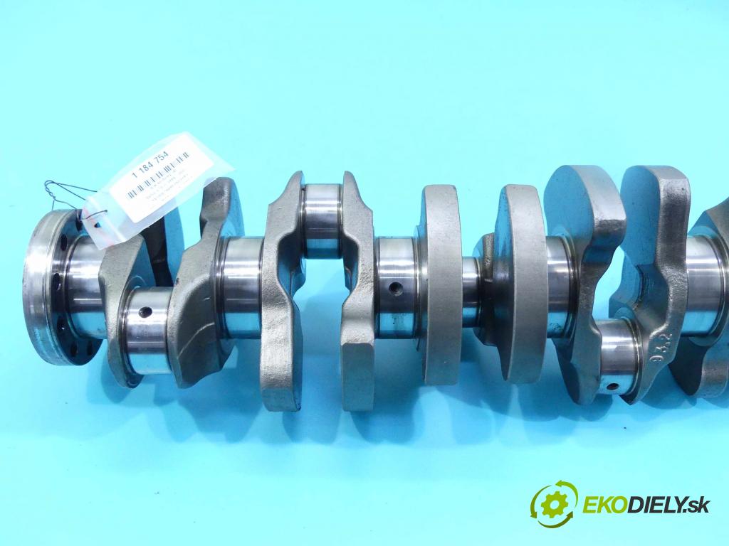 Volvo V70 II 1999-2007 2.4 D5 163 HP automatic 120 kW 2401 cm3 5- Hřídel: kľukový D5244T (Ostatné)