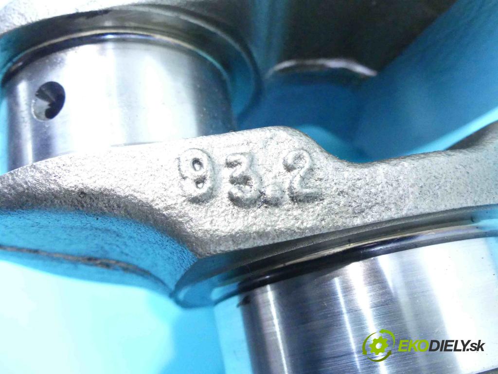 Volvo V70 II 1999-2007 2.4 D5 163 HP automatic 120 kW 2401 cm3 5- Hřídel: kľukový D5244T (Ostatné)