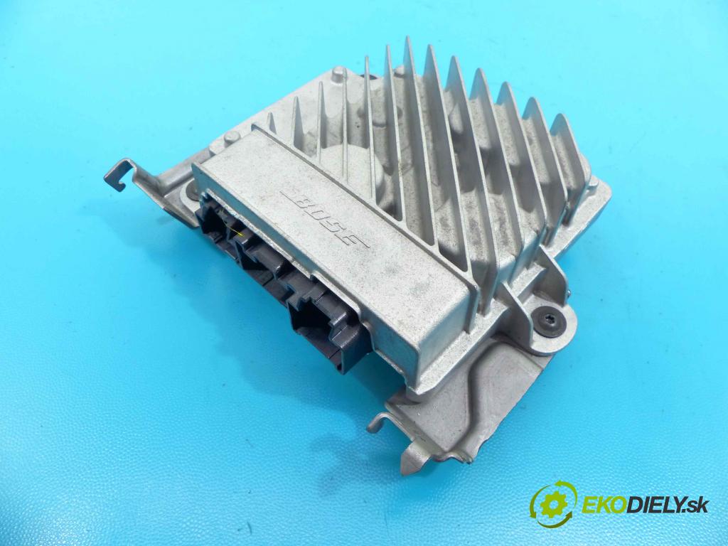 Renault Talisman 2015-2022 1.6 dci 131 HP automatic 96 kW 1598 cm3 4- Zesilovač: 280630850R (Zosilňovače)