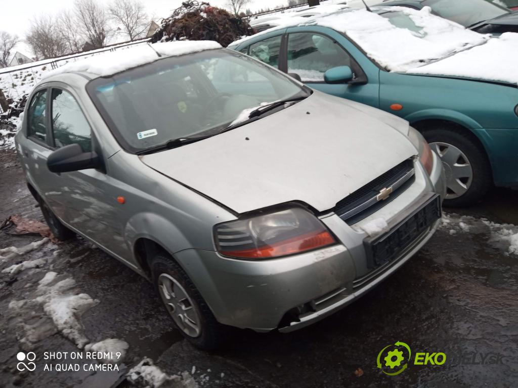 Chevrolet Aveo T200 2003-2008 1.4 8v 83 HP manual 61 kW 1399 cm3 4- kapota predná