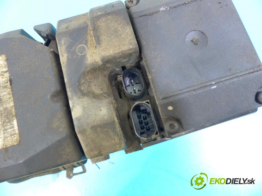 Mazda 6 I GG 2002-2007 2.0 citd 121KM manual 89 kW 1998 cm3 5- Webasto 9000610C (Webasto ohřívače)