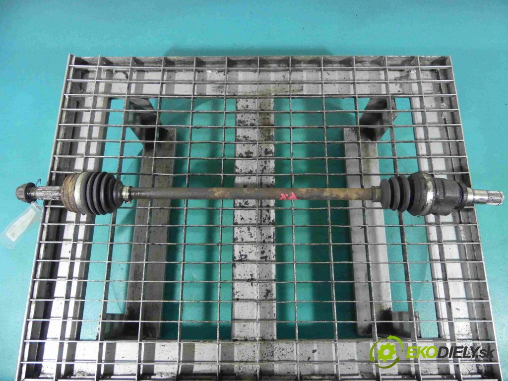 Peugeot 107 1.0 68 HP manual 50 kW 998 cm3 3- poloos pravé  (Poloosy)