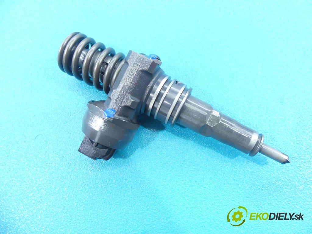 Vw Bora 1.9 tdi 101 HP manual 74 kW 1896 cm3 5- vstrekovacie čerpadlo 0414720213 (Vstrekovač paliva)