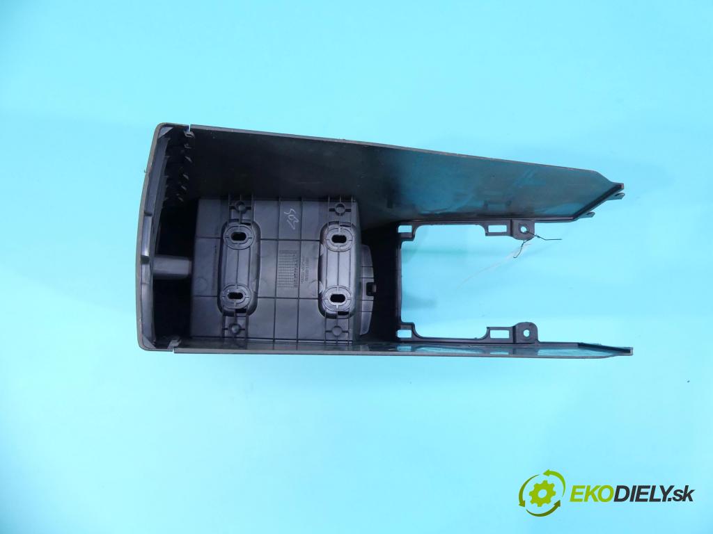 Toyota Auris I 2006-2013 1.4 D4D 90 HP manual 66 kW 1364 cm3 5- operadlo 58911-02330 (Lakťové opierky)