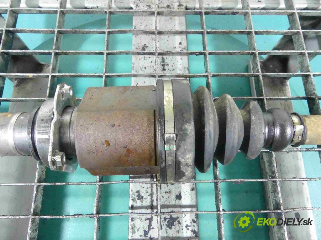 Fiat Croma II 2005-2010 1.9 jtd 120 HP manual 88 kW 1910 cm3 5- poloos pravé  (Poloosy)