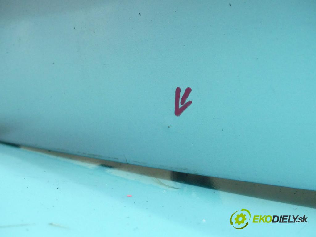 Vw Bora 1.9 tdi 101 hp manual 74 kW 1900 cm3 5- zadní kufrové dveře  (Zadní kapoty)