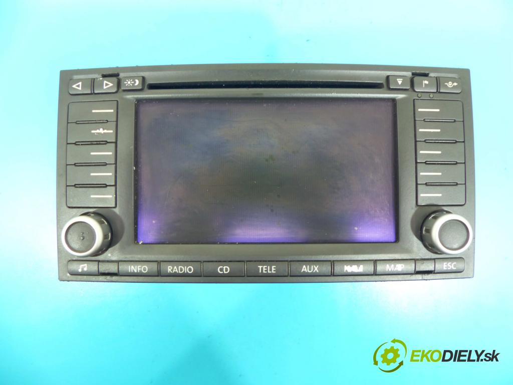 Vw Touareg I 2002-2010 2.5 tdi 174 HP manual 128 kW 2461 cm3 5- Radio továreň: 7L6035191C