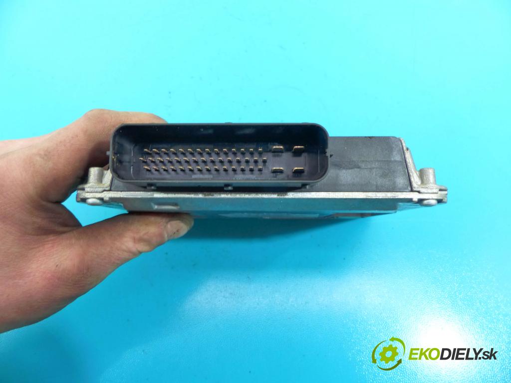 Vw Touareg I 2002-2010 2.5 tdi 174 HP manual 128 kW 2461 cm3 5- modul riadiaca jednotka 0AD927755T (Ostatné)