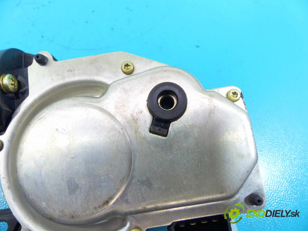 Vw Touareg I 2002-2010 2.5 tdi 174 HP manual 128 kW 2461 cm3 5- motor stieračov zadné 7L0955712A