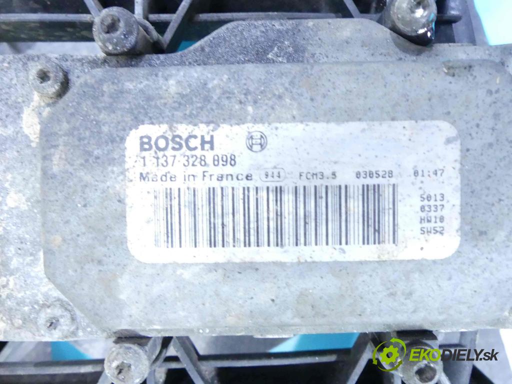 Vw Touareg I 2002-2010 2.5 tdi 174 HP manual 128 kW 2461 cm3 5- Ventilátor chladiča 0130303293