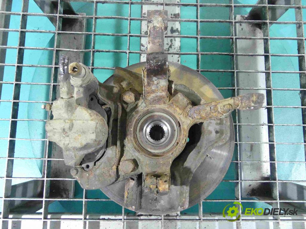 Fiat Punto II 1999-2010 1.2 60 HP manual 44 kW 1242 cm3 5- náboj pravé  (Náboje)