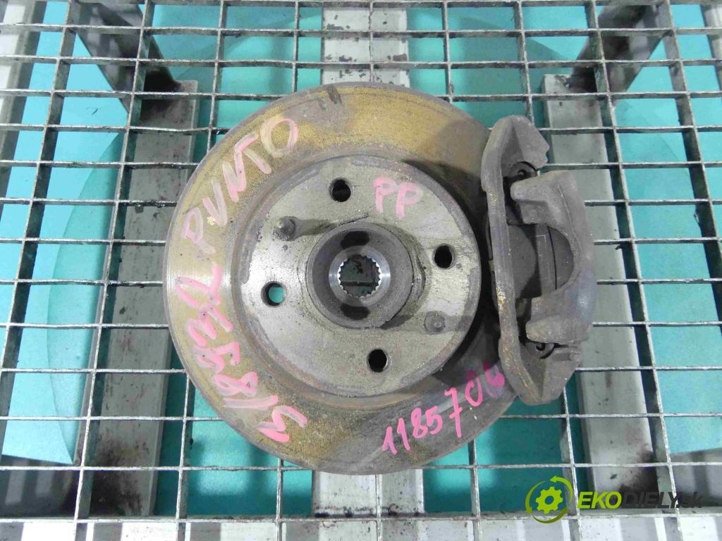 Fiat Punto II 1999-2010 1.2 60 HP manual 44 kW 1242 cm3 5- náboj pravé  (Náboje)