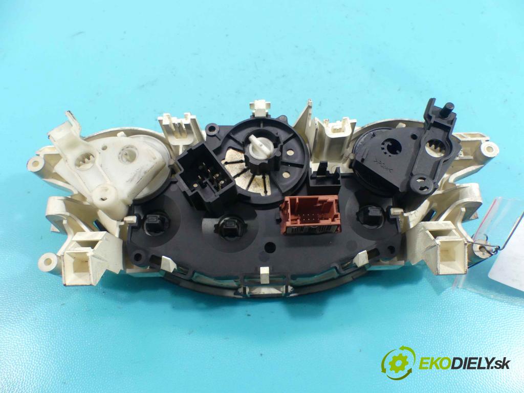 Citroen C5 I 2001-2008 1,8.0 16v 116 HP manual 85 kW 1749 cm3 5- panel kúrenia 69392202