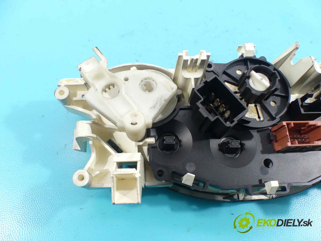 Citroen C5 I 2001-2008 1,8.0 16v 116 HP manual 85 kW 1749 cm3 5- panel kúrenia 69392202