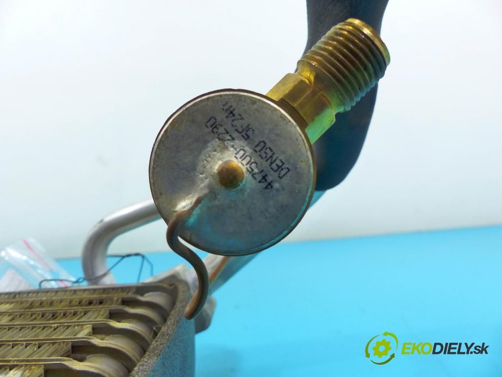 Cadillac SRX 2003-2009 3.6 V6 258 HP automatic 190 kW 3564 cm3 5- radiator (Radiátory kúrenia)