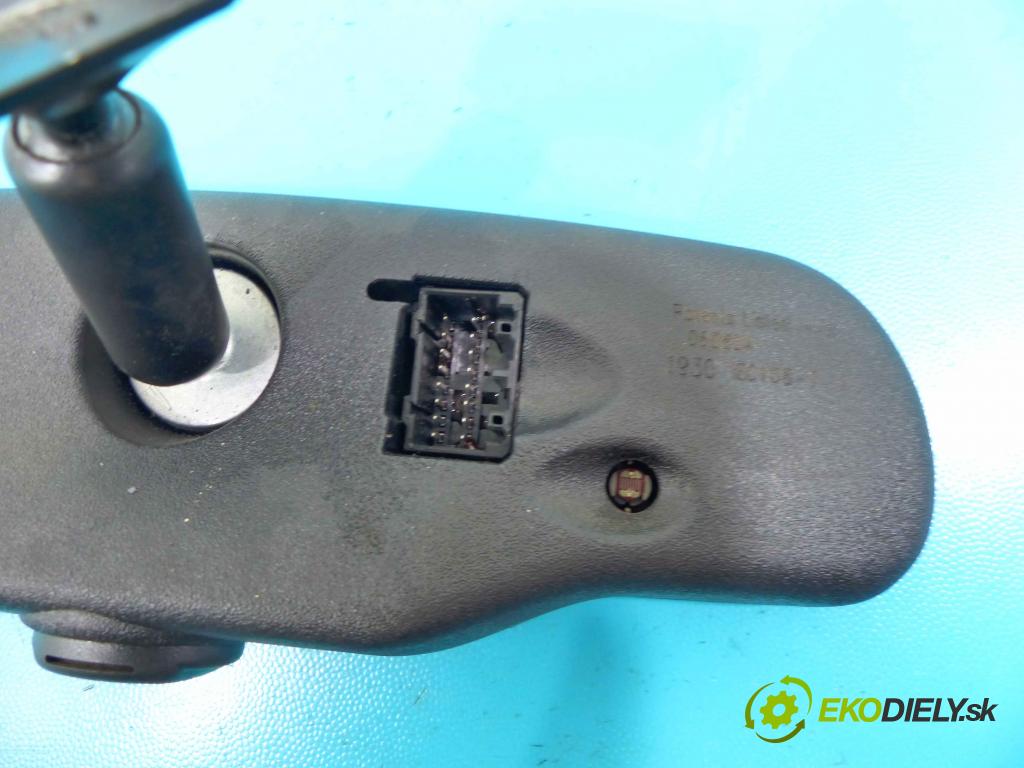 Cadillac SRX 2003-2009 3.6 V6 258 HP automatic 190 kW 3564 cm3 5- zrkadlo uvnitř:  (Spätné zrkadlá vnútorné)