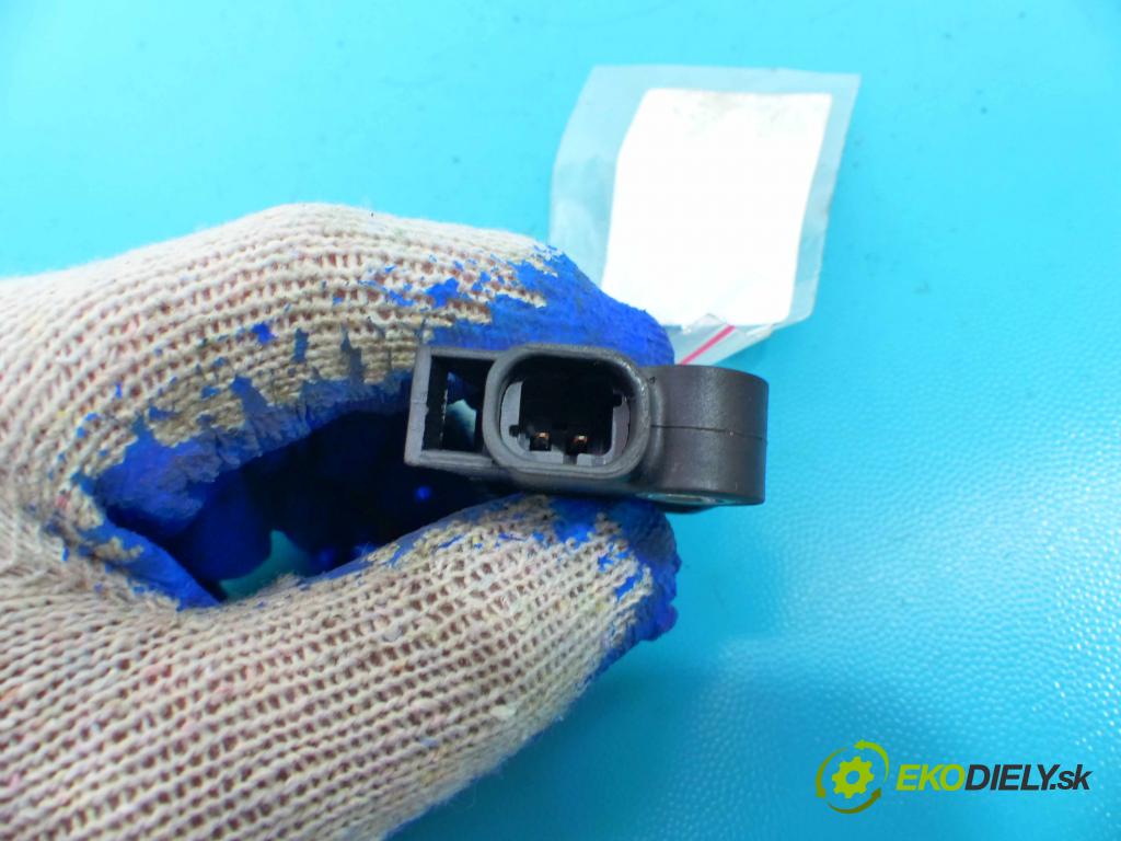 Cadillac SRX 2003-2009 3.6 V6 258 HP automatic 190 kW 3564 cm3 5- snímač šokovat: 25763450 (Snímače nárazu)