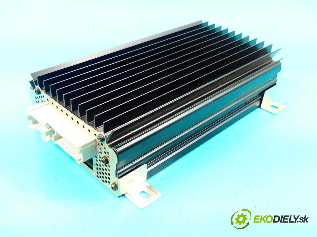 Cadillac SRX 2003-2009 3.6 V6 258 HP automatic 190 kW 3564 cm3 5- Zesilovač: 308160420 (Zosilňovače)