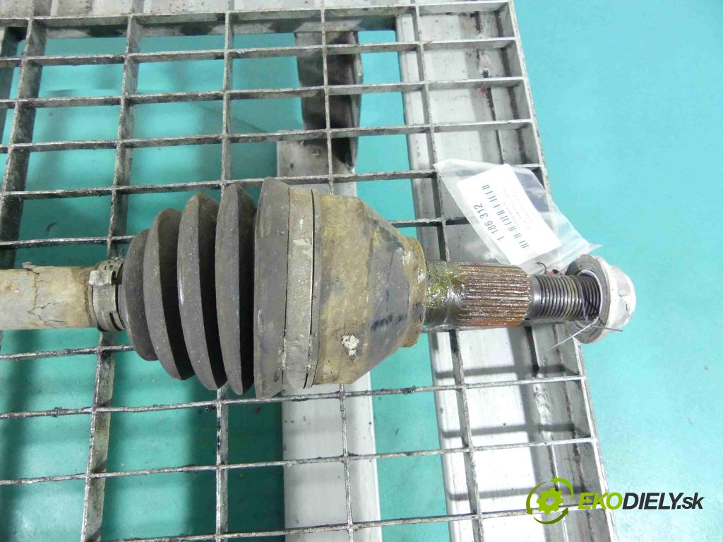 Cadillac SRX 2003-2009 3.6 V6 258 HP automatic 190 kW 3564 cm3 5- poloos ľavé  (Poloosy)