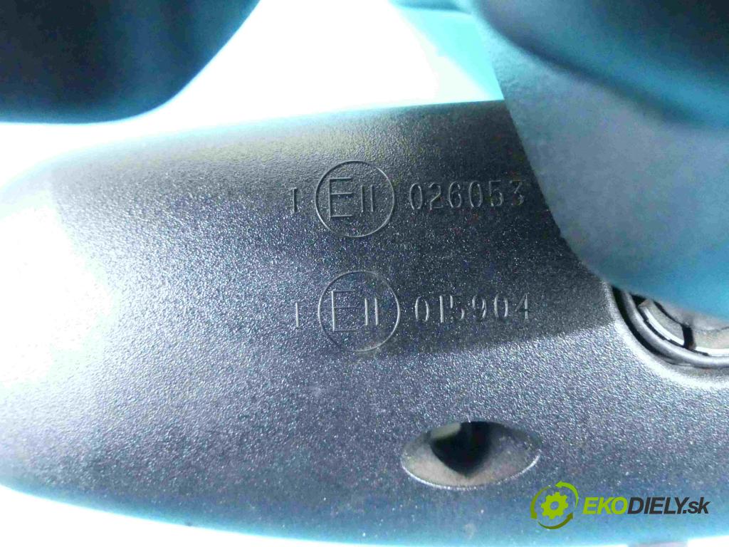 Alfa romeo 159 2.4 JTDm 200 hp automatic 147 kW 2387 cm3 5- zpětné zrcátko vnitřní 001560549040 (Světla vnitřní)