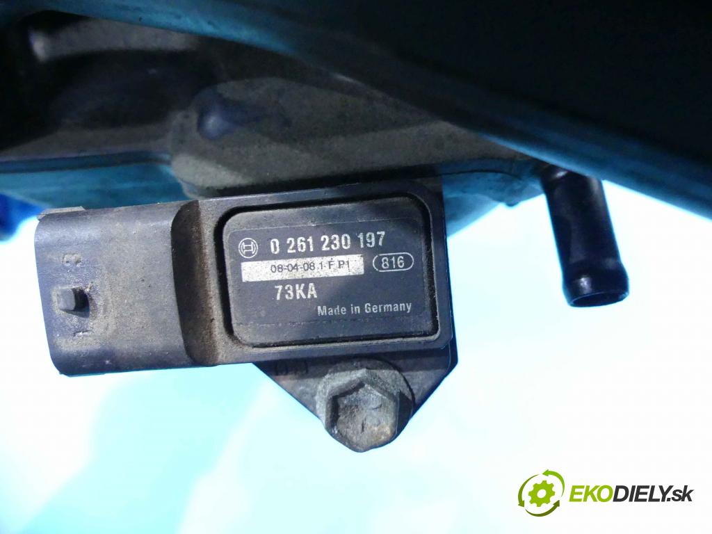 Suzuki Splash 1.0 65 HP manual 48 kW 996 cm3 5- zvod nasávací  (Sacie potrubia)