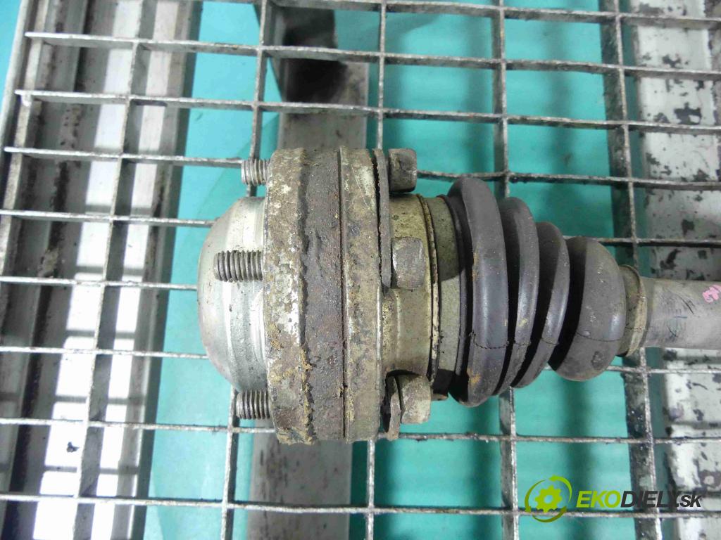 Skoda Octavia II 2004-2013 1.9 tdi 105 HP manual 77 kW 1900 cm3 5- poloos ľavé  (Poloosy)