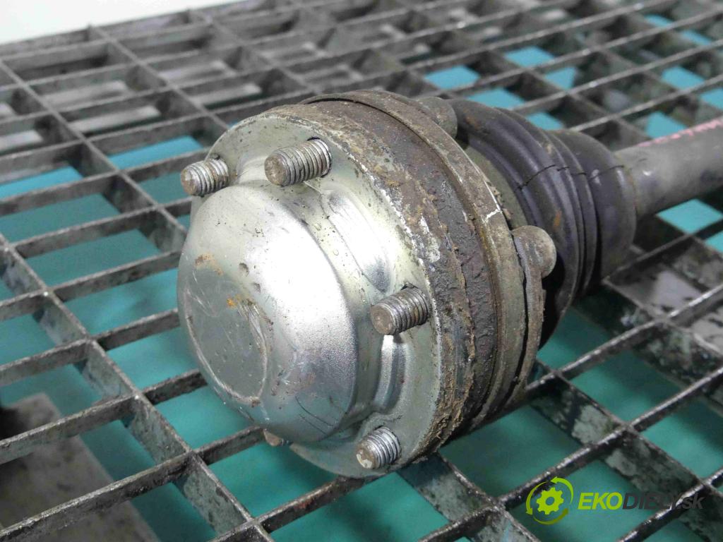 Skoda Octavia II 2004-2013 1.9 tdi 105 HP manual 77 kW 1900 cm3 5- poloos ľavé  (Poloosy)