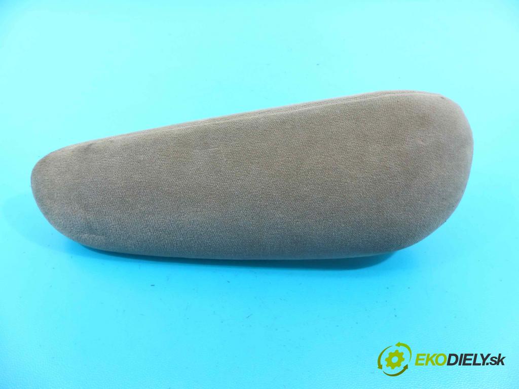 Citroen Xsara Picasso 1,8.0 16v 116 HP manual 85 kW 1749 cm3 5- operadlo  (Lakťové opierky)