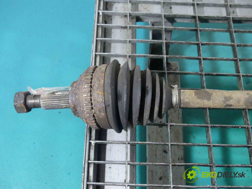 Dodge Caravan IV 2000-2007 2.5 crdi 143 HP manual 105 kW 2499 cm3 5- poloos pravé  (Poloosy)